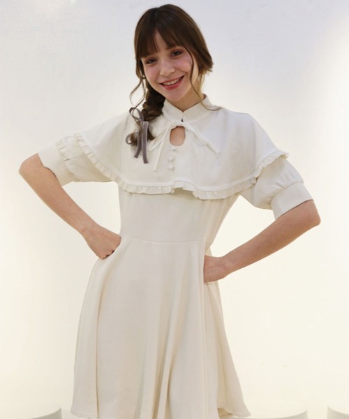 TITTY&CO.（ティティーアンドコー）の「ケープリボンフレアミニ