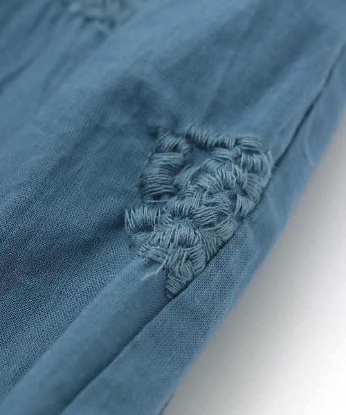 チチカカ（チチカカ）の「フラワー刺繍スカート【大きいサイズ】（スカート・レディース・イエロー/ブルーグレー/ホワイト・3L）」の5枚目の写真