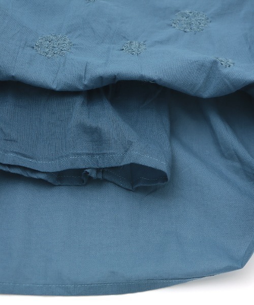 チチカカ（チチカカ）の「フラワー刺繍スカート【大きいサイズ】（スカート・レディース・イエロー/ブルーグレー/ホワイト・3L）」の6枚目の写真