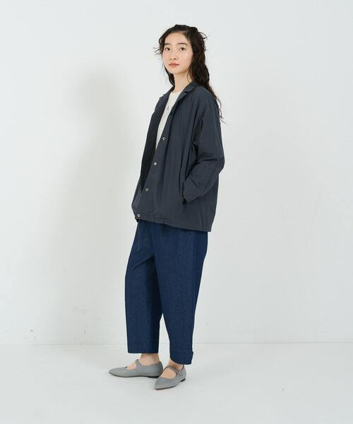 conges payes ADIEU TRISTESSE(コンジェ ペイエ アデュートリステス)の「タイプライターシャーリングシャツ(シャツ/ブラウス・レディース・ブルー/チャコールグレー/ベージュ・38)」の17枚目の写真