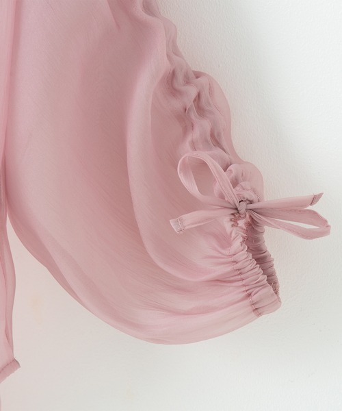 BISKEE（ビスキー）の「シャーリングスリーブ シアーシャツ(140cm~160cm)（シャツ/ブラウス・キッズ・ピンク/ブラック・140cm/160cm/150cm）」の3枚目の写真