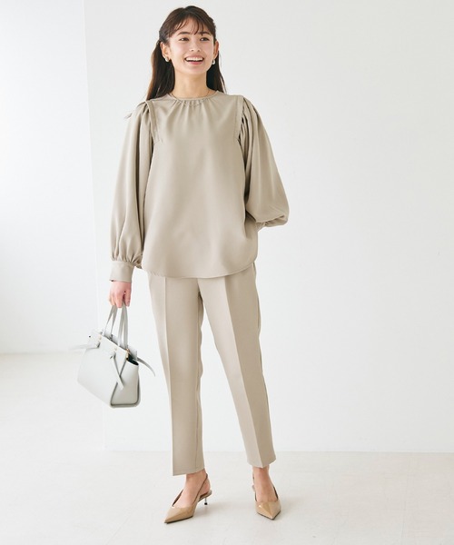 coca(coca)(コカ)の「セットアップ対応タックテーパードパンツ(スラックス・レディース・ネイビー/グレイッシュベージュ・L/M)」の6枚目の写真
