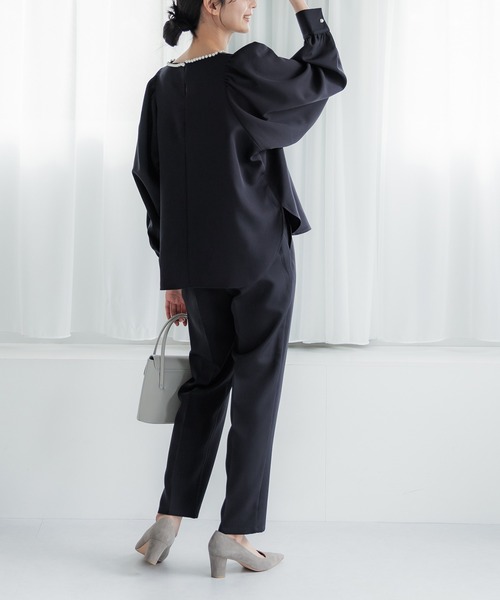 coca(coca)(コカ)の「セットアップ対応タックテーパードパンツ(スラックス・レディース・ネイビー/グレイッシュベージュ・L/M)」の11枚目の写真