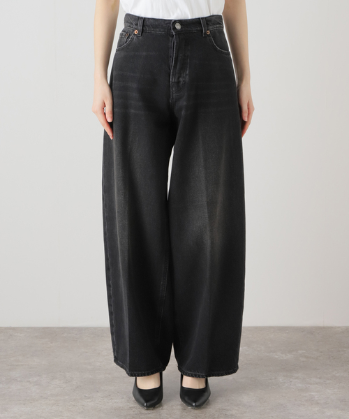 Charles Chaton（シャルルシャトン）の「BETHANY Jeans MID BLACK │ HAIKURE（デニムパンツ・レディース・ブラック・23/24）」の3枚目の写真