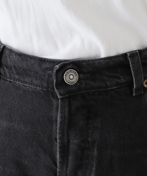 Charles Chaton（シャルルシャトン）の「BETHANY Jeans MID BLACK │ HAIKURE（デニムパンツ・レディース・ブラック・23/24）」の13枚目の写真