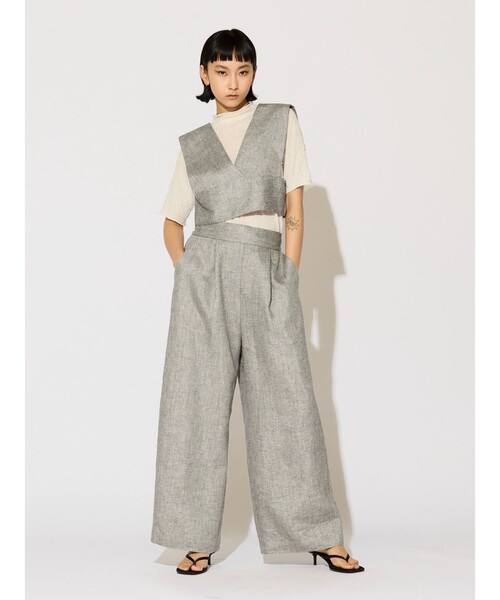 MIDIUMISOLID（ミディウミソリッド）の「MIDIUMISOLID Lady’s Vネックビスチェ（シャツ/ブラウス・レディース・アイボリー/グレー・FREE）」の14枚目の写真