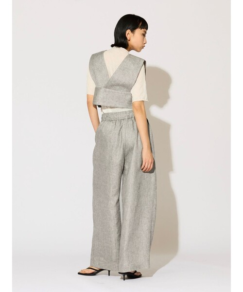 MIDIUMISOLID（ミディウミソリッド）の「MIDIUMISOLID Lady’s Vネックビスチェ（シャツ/ブラウス・レディース・アイボリー/グレー・FREE）」の16枚目の写真