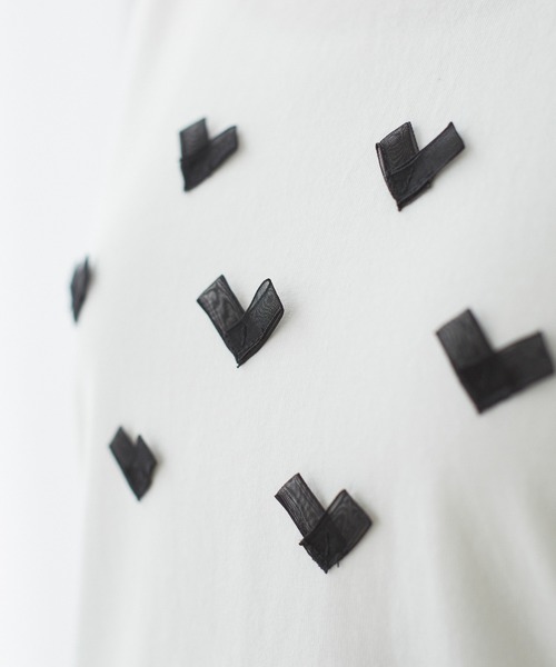 VIS（ビス）の「ハート＆リボンモチーフアソートTシャツ（Tシャツ/カットソー・レディース・スミクロ/ライトグレー/ホワイト・FREE）」の21枚目の写真