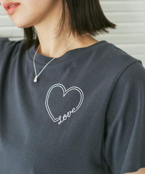 VIS（ビス）の「ハート＆リボンモチーフアソートTシャツ（Tシャツ/カットソー・レディース・スミクロ/ライトグレー/ホワイト・FREE）」の4枚目の写真