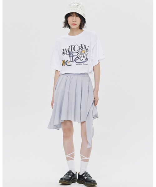 ROMANTIC CROWN(ロマンティッククラウン)の「A'GEM/9 × .kom 『ROMANTIC CROWN/ロマンティック クラウン』 REPAIRED SHINING LOGO TEE SHIRT/リペアロゴ Tシャツ(Tシャツ/カットソー・メンズ・ホワイト/ブラック・L/M)」の7枚目の写真