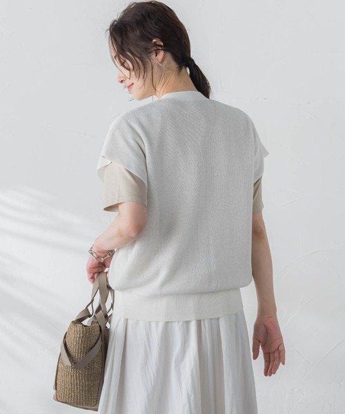 LAUTREAMONT（ロートレアモン）の「【WEB限定】【11号あり】メタルボタンニットベスト≪手洗い可能≫（ニット/セーター・レディース・ブラック/キャメル/ホワイト/ブルー・9号/11号）」の15枚目の写真