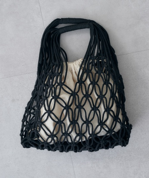 CIAOPANIC TYPY(チャオパニックティピー)の「【手編み】マクラメ巾着付きBAG(トートバッグ・レディース・サックスブルー/イエロー/ブラック/オフホワイト・ONE SIZE)」の9枚目の写真