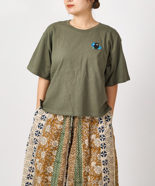 MOOMIN（ムーミン）の「MOOMIN / ムーミン  ケサクッカ 刺繍 ビッグ Tシャツ Big TEE WNI（Tシャツ/カットソー・レディース・オリーブドラブ/ベージュ/ホワイト・FREE）」の16枚目の写真