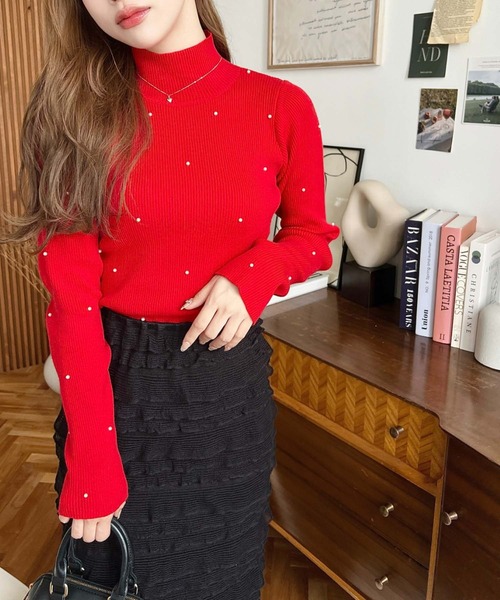 moment+（モーメントプラス）の「パールハイネックリブニットプルオーバー（ニット/セーター・レディース・チャコールグレー/ナチュラル/アイボリー/ブラック/レッド/杢グレー・M/L）」の17枚目の写真