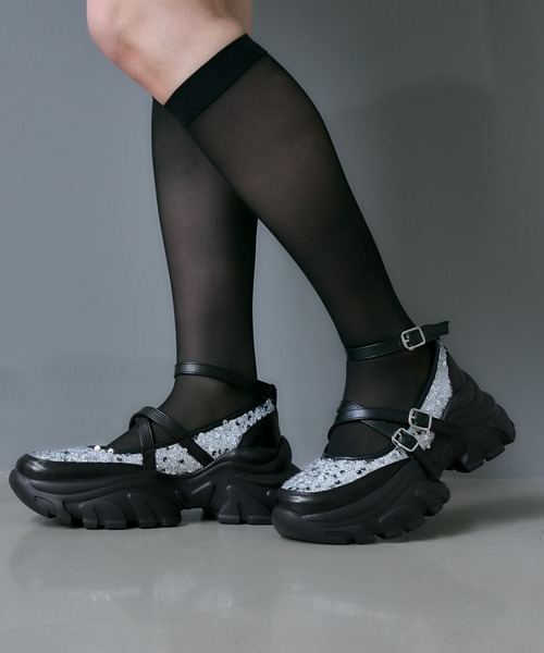 HARE（ハレ）の「スパンコールメリージェーンシューズ(HARE)（スニーカー・レディース・シルバー/ブラック・MEDIUM/LARGE）」の10枚目の写真