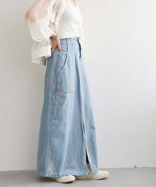 notch.(ノッチ)の「箔プリントデニムスカート(デニムスカート・レディース・ブラック/ブルー系その他/オフホワイト・M)」の3枚目の写真