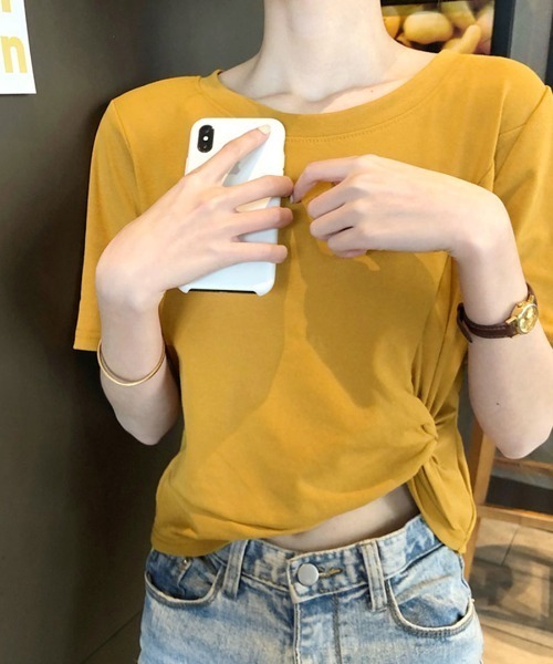 REMUR(レミュール)の「ツイストTシャツ(Tシャツ/カットソー・レディース・マスタード/ブルー/ピンク/ブラック/ホワイト・M/L)」の21枚目の写真
