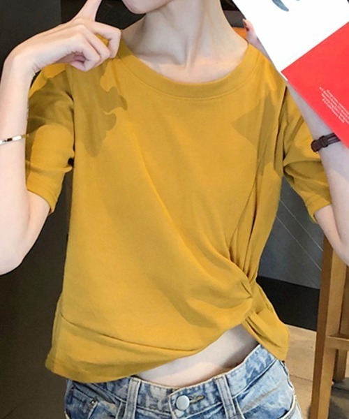 REMUR(レミュール)の「ツイストTシャツ(Tシャツ/カットソー・レディース・マスタード/ブルー/ピンク/ブラック/ホワイト・M/L)」の22枚目の写真