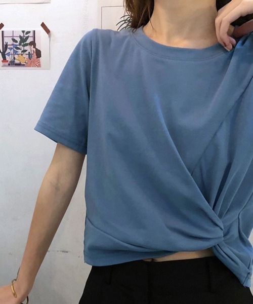 REMUR(レミュール)の「ツイストTシャツ(Tシャツ/カットソー・レディース・マスタード/ブルー/ピンク/ブラック/ホワイト・M/L)」の17枚目の写真