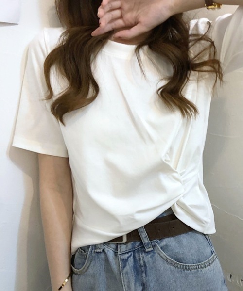 REMUR(レミュール)の「ツイストTシャツ(Tシャツ/カットソー・レディース・マスタード/ブルー/ピンク/ブラック/ホワイト・M/L)」の6枚目の写真