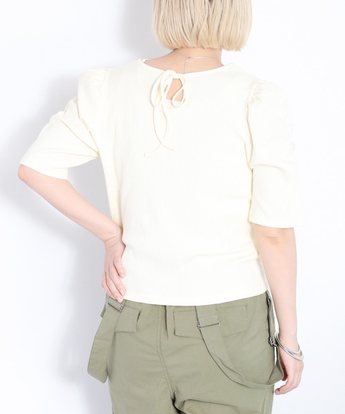 cepo(セポ)の「バックリボン ソデギャザーカーデ(カーディガン/ボレロ・レディース・ホワイト×ブラック/オフホワイト/ブラック・M)」の11枚目の写真