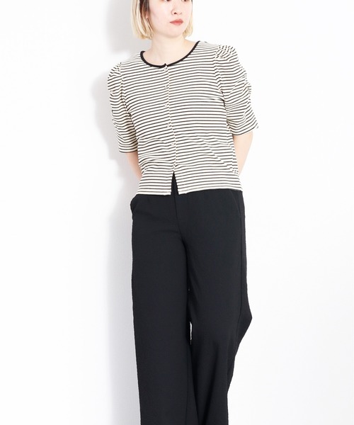 cepo(セポ)の「バックリボン ソデギャザーカーデ(カーディガン/ボレロ・レディース・ホワイト×ブラック/オフホワイト/ブラック・M)」の13枚目の写真