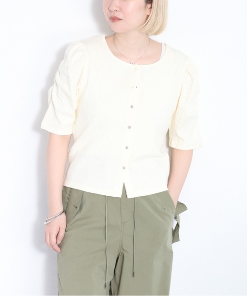 cepo(セポ)の「バックリボン ソデギャザーカーデ(カーディガン/ボレロ・レディース・ホワイト×ブラック/オフホワイト/ブラック・M)」の12枚目の写真