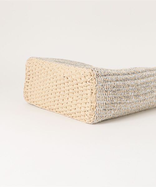 Paradise Picnic(パラダイスピクニック)の「ラメ編みスクエアかごバッグ(かごバッグ・レディース・シルバー・FREE)」の2枚目の写真