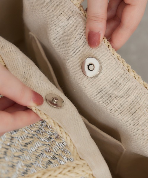 Paradise Picnic(パラダイスピクニック)の「ラメ編みスクエアかごバッグ(かごバッグ・レディース・シルバー・FREE)」の11枚目の写真