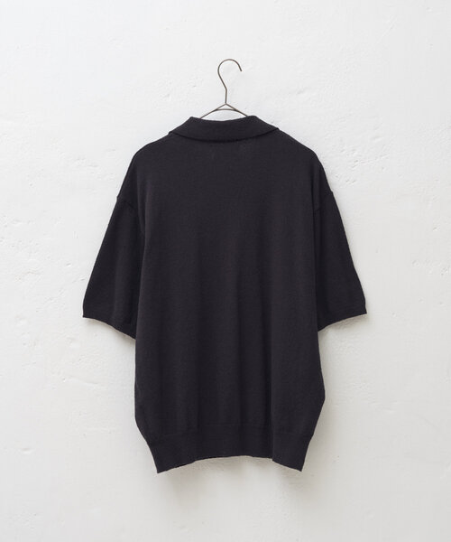 WHIMSIC(ウィムジック)の「【UNISEX】ブークレスキッパーネックショートスリーブプルオーバー(ポロシャツ・メンズ・ブラック/ネイビー/グレイッシュベージュ・FREE)」の22枚目の写真