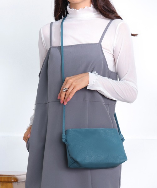 【ALDO アルド】PEARLILY 真珠の飾りバケットバック ALDO アルド】PEARLILY 真珠の飾りバケットバック (ALDO