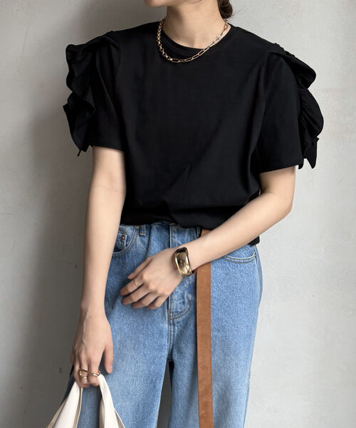 DouDou（ドゥドゥ）の「【WEB限定】袖フリルトップス（Tシャツ/カットソー・レディース・ブラック/オフホワイト/チャコールグレー・FREE）」の5枚目の写真