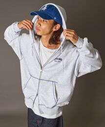 BEN DAVIS グレー フードパーカー BEN DAVIS(ベンデイビス) WALL TAGGING ZIP HOODIE / ロゴ