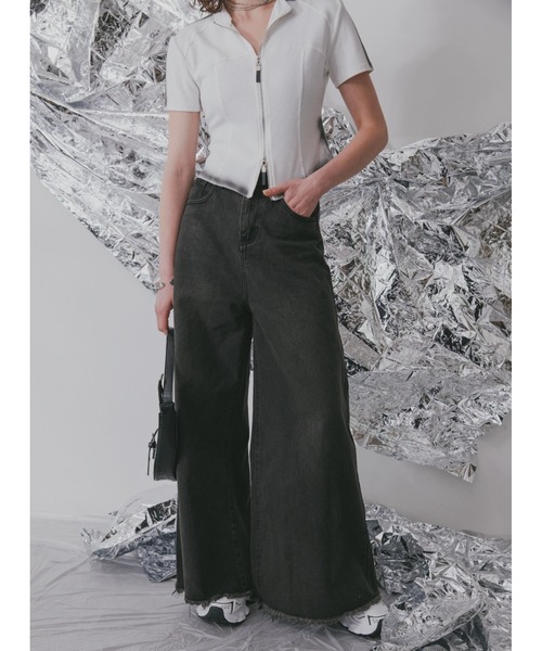 Solace(ソレイス)の「ブラックワイドデニムパンツ(デニムパンツ・レディース・ブラック・SMALL/FREE)」の16枚目の写真
