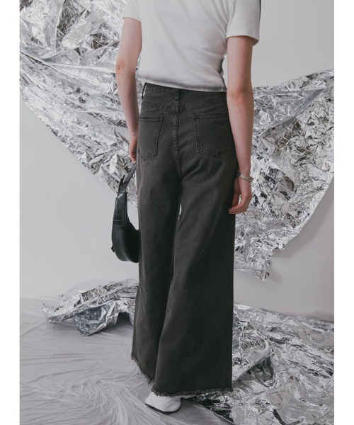 Solace(ソレイス)の「ブラックワイドデニムパンツ(デニムパンツ・レディース・ブラック・SMALL/FREE)」の18枚目の写真