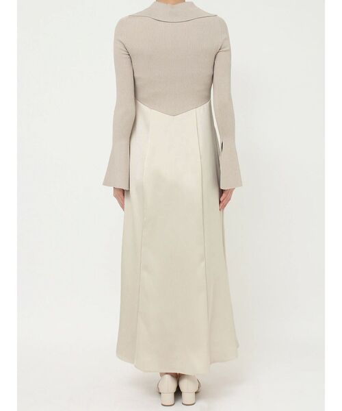 LAGUNAMOON（ラグナムーン）の「カラーニットドッキングナローワンピース（ワンピース・レディース・ブラック/チャコールグレー/ベージュ・MEDIUM/SMALL）」の18枚目の写真