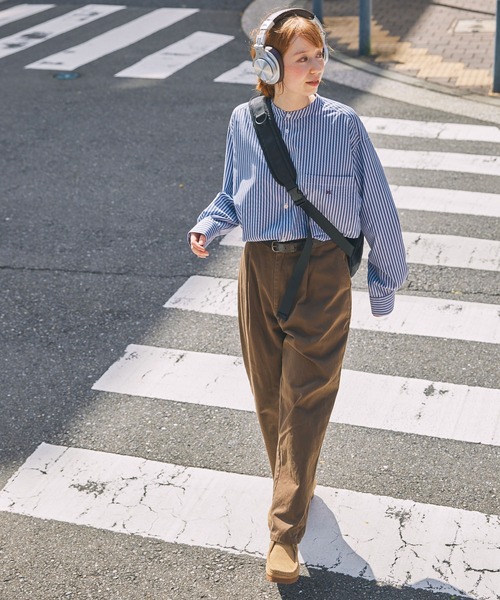 MONO-MART LADY'S（モノマートレディース）の「アソートナンバリング刺繍 バンドカラー ビッグシャツ（シャツ/ブラウス・レディース・ブラック系/ベージュ系/ホワイト/グレー系/ネイビー系・FREE）」の10枚目の写真