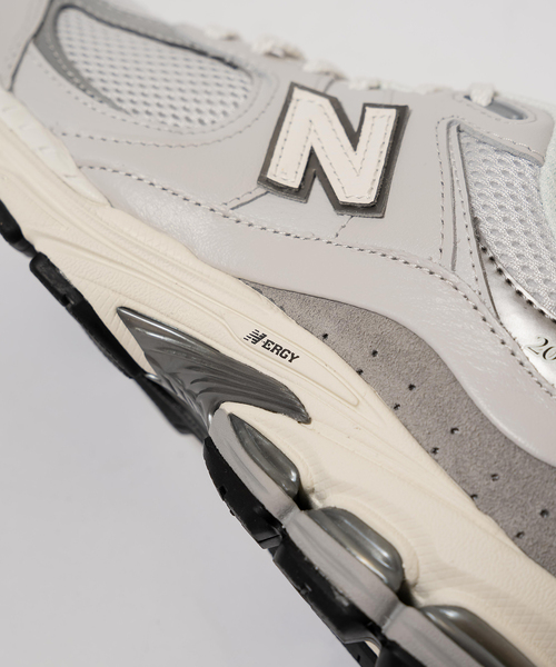 NEW BALANCE（ニューバランス）の「New Balance (ニューバランス) M2002RPP（スニーカー・メンズ・チャコールグレー・28cm/27.5cm/27cm/26.5cm/26cm/29cm/28.5cm/25.5cm）」の5枚目の写真