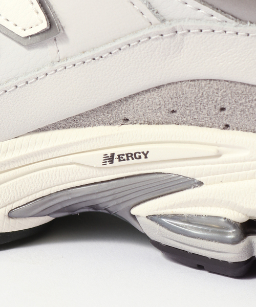 NEW BALANCE（ニューバランス）の「New Balance (ニューバランス) M2002RPP（スニーカー・メンズ・チャコールグレー・28cm/27.5cm/27cm/26.5cm/26cm/29cm/28.5cm/25.5cm）」の13枚目の写真