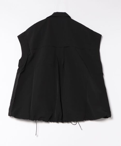 Q（キュー）の「ナイロンオーバーサイズジレ（ベスト・レディース・アイボリー/ブラック・MEDIUM）」の5枚目の写真