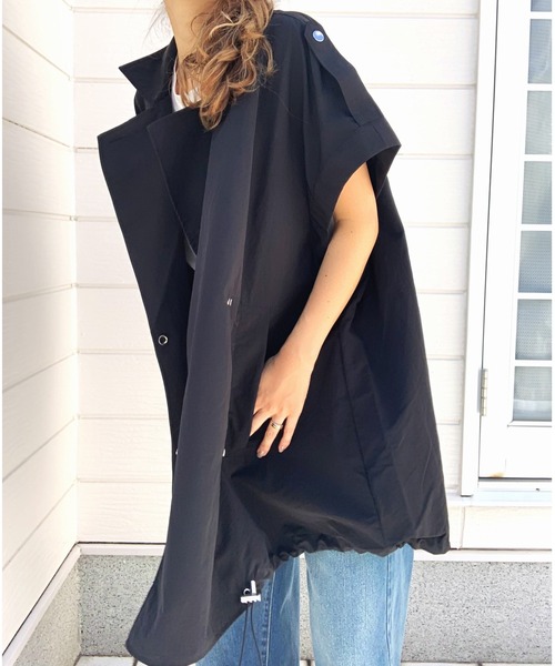 Q（キュー）の「ナイロンオーバーサイズジレ（ベスト・レディース・アイボリー/ブラック・MEDIUM）」の13枚目の写真