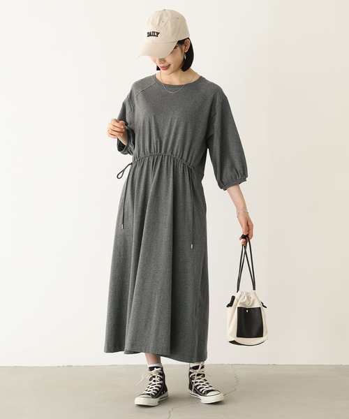 n'OrLABEL(ノアールレーベル)の「ドロストデザインカットソーワンピース(ワンピース・レディース・チャコールグレー/ブラック/カーキ・2/1)」の20枚目の写真