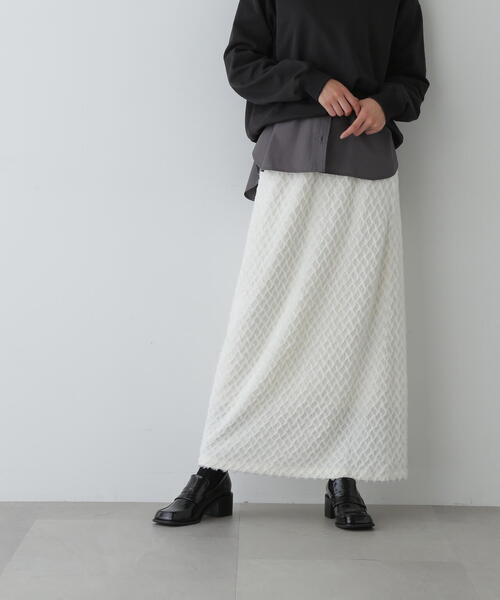 N.（N. Natural Beauty Basic）（エヌエヌナチュラルビューティーベーシック）の「◆フラッフィーイージータイトスカート（スカート・レディース・オフホワイト/ブラック・MEDIUM）」の6枚目の写真