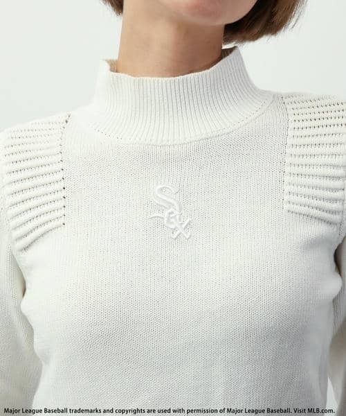 BACK TO THE FIELD（バック トゥー ザ フィールド）の「【MLB】エンボスハイネックニットトップス（ニット/セーター・レディース・レッド/ホワイト/ブラック・FREE）」の22枚目の写真