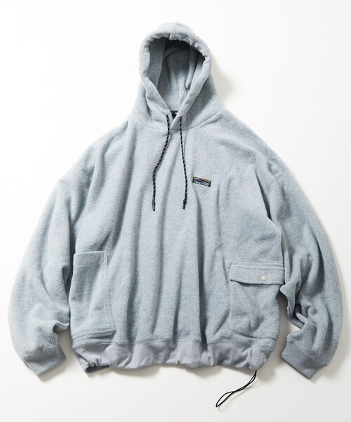 FREAK'S STORE（フリークスストア）の「限定展開 ビッグシルエット サイドポケット フリース プルオーバー パーカー（パーカー・メンズ・チャコールグレー/グレー/グレイッシュベージュ/オリーブ/ブラック/ネイビー・SMALL/MEDIUM/LARGE）」の7枚目の写真