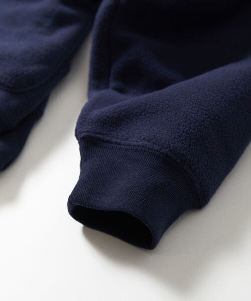 FREAK'S STORE（フリークスストア）の「限定展開 ビッグシルエット サイドポケット フリース プルオーバー パーカー（パーカー・メンズ・チャコールグレー/グレー/グレイッシュベージュ/オリーブ/ブラック/ネイビー・SMALL/MEDIUM/LARGE）」の17枚目の写真