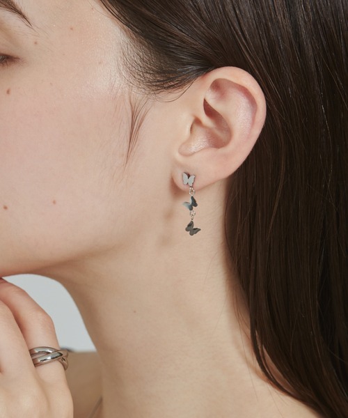 ciite' surgical stainless（シーテサージカルステンレス）の「【 金属アレルギー対応 】 バタフライピアス サージカルステンレス   (両耳用)（ピアス（両耳用）・レディース・ゴールド/シルバー・FREE）」の2枚目の写真
