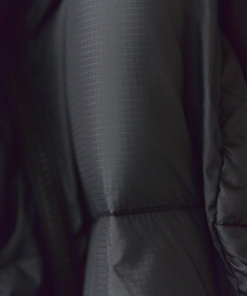 Columbia（コロンビア）の「Columbia/コロンビア パフェクト III ジャケット ダウンジャケット（ダウンジャケット/コート・メンズ・サファリグリーン/ブラック/ネイビー/グレー・XL/M/L）」の9枚目の写真