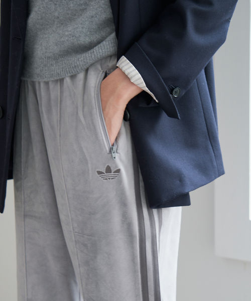 Spick & Span（スピックアンドスパン）の「ADIDAS / アディダス BB Verour TP JM2266/2267/2268（その他パンツ・レディース・ライトグレー/ベージュ/ネイビー・X-SMALL/SMALL）」の10枚目の写真