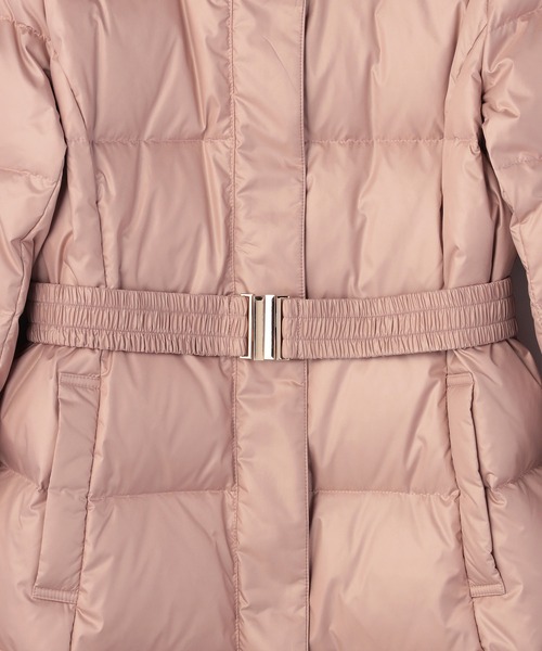 LAISSE PASSE（レッセパッセ）の「ウエストマークロングダウンコート（ダウンジャケット/コート・レディース・ブラック/ピンクベージュ・SMALL/MEDIUM）」の13枚目の写真